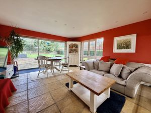 Photo 4- click for photo gallery